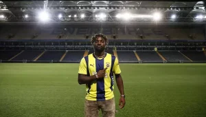 Fenerbahçe'den Yeni Transferler İçin Görkemli İmza Töreni