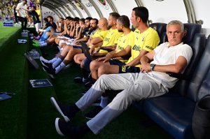 Mourinho'nun Talebi Üzerine Fenerbahçe Harekete Geçti: Orta Saha İçin 15 Milyon Euro Bütçe